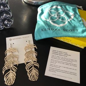 Kendra Scott Gold Toned Leaf Earrings